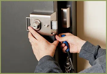 Anchor Locksmith Store St Louis, MO 314-372-0304 - change-locks-ervice